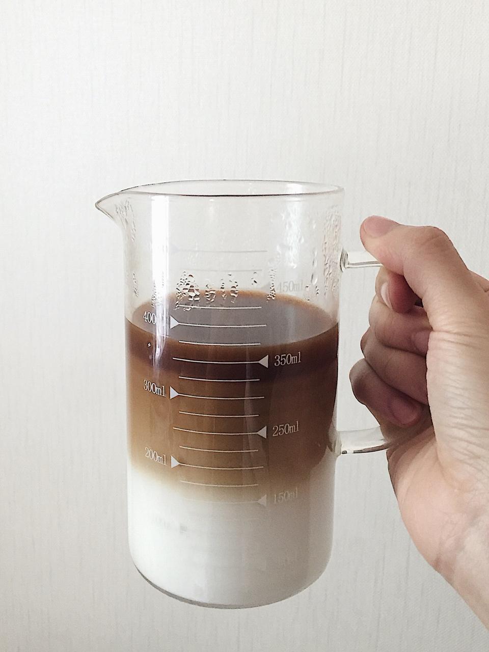 手冲渐变牛奶咖啡——超美丽