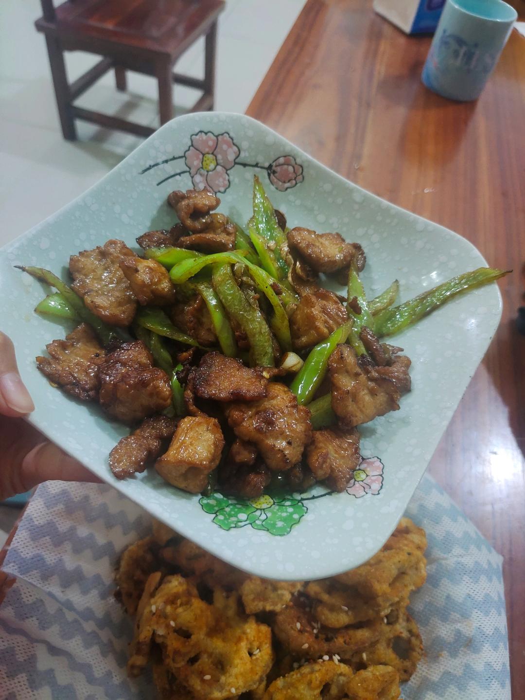 超下饭 ！小炒肉（辣椒炒肉）