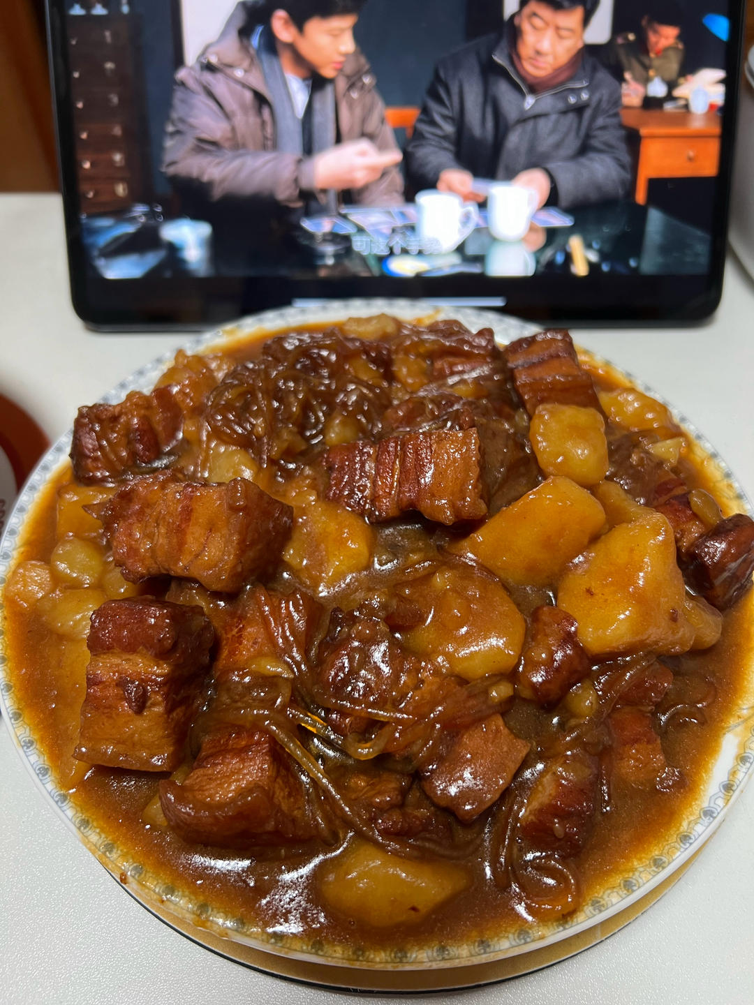 红烧肉炖土豆（丝毫不腻）