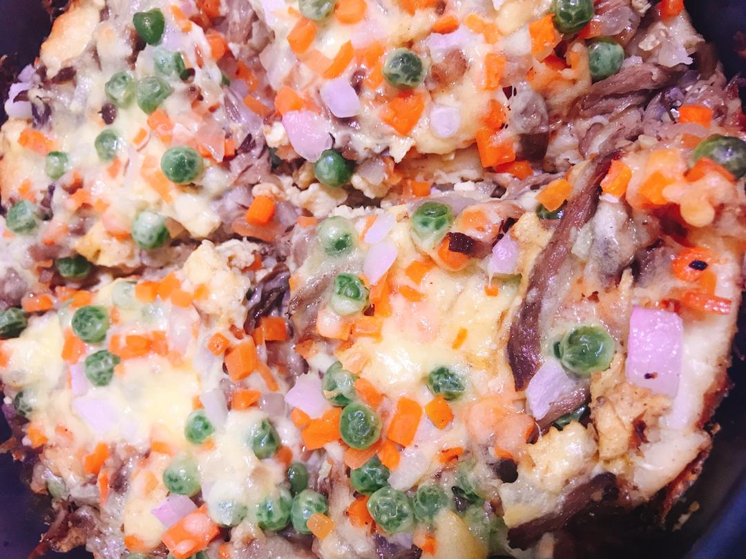 棒骨肉什锦蔬菜拉丝芝士披萨