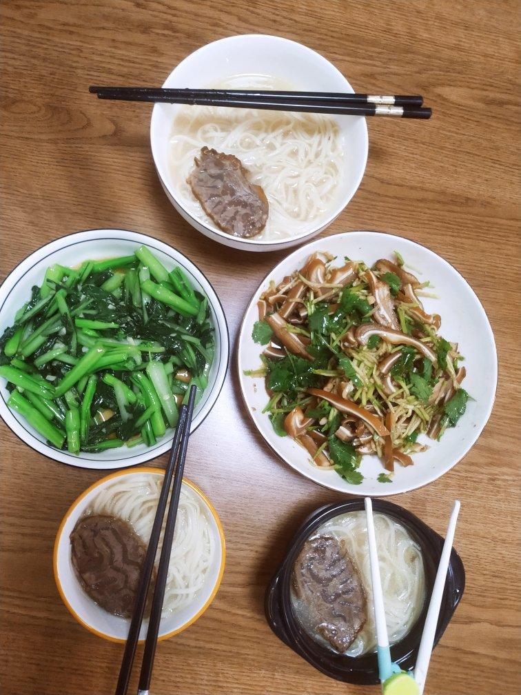 清炒菜心