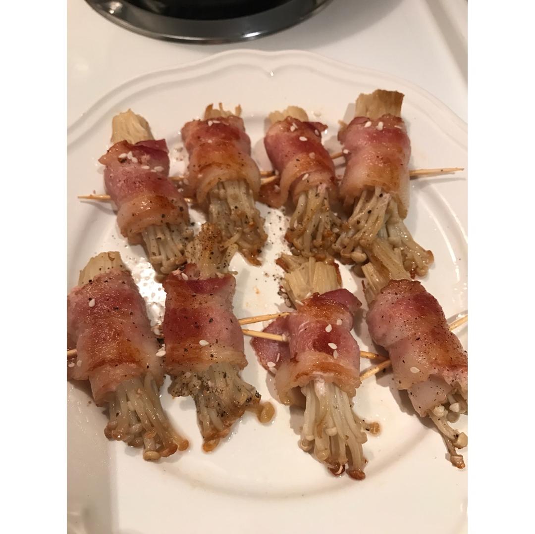 香煎培根金针菇卷