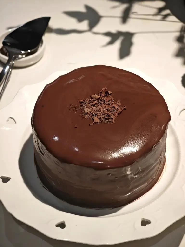 【简简厨房】巧克力戚风，巧克力奶油和甘纳许