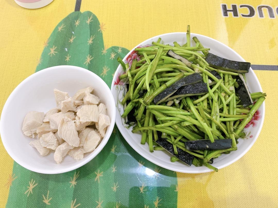 芦蒿炒臭干