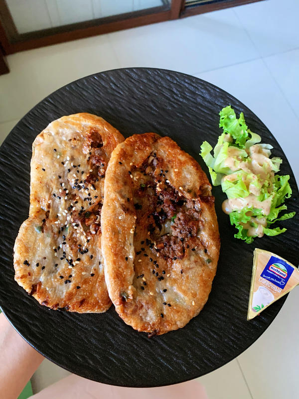 【在家就能做的牛肉锅盔,又香又酥脆,太好吃啦图片】飞天猪去兜兜风_下厨房