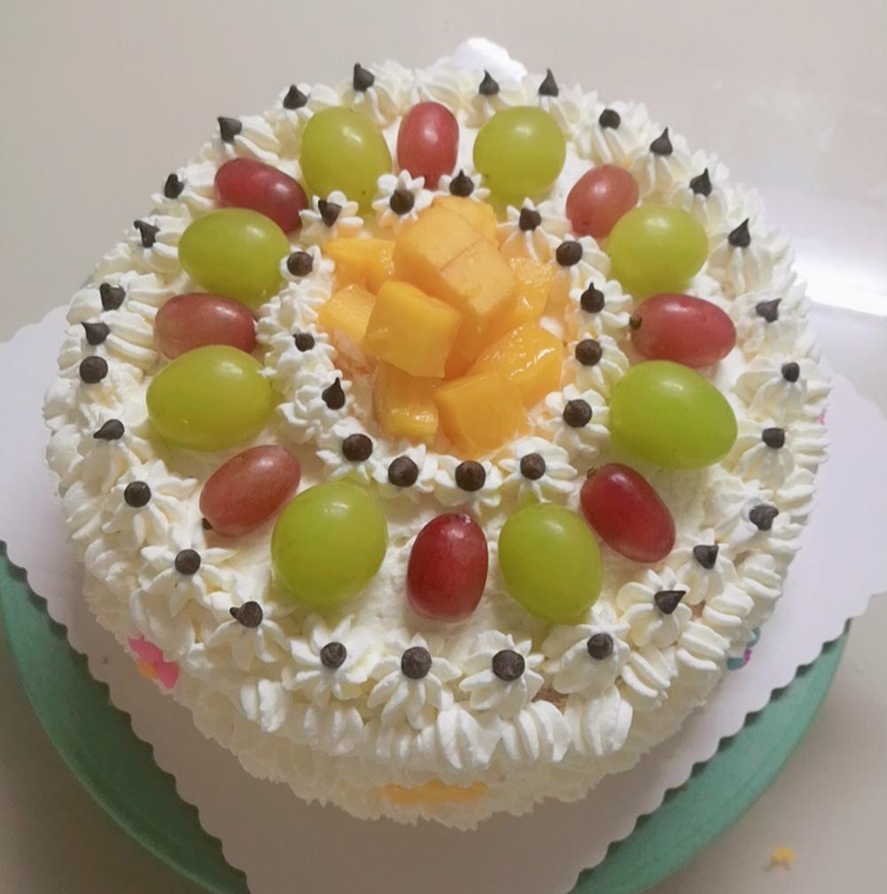 草莓芒果奶油蛋糕