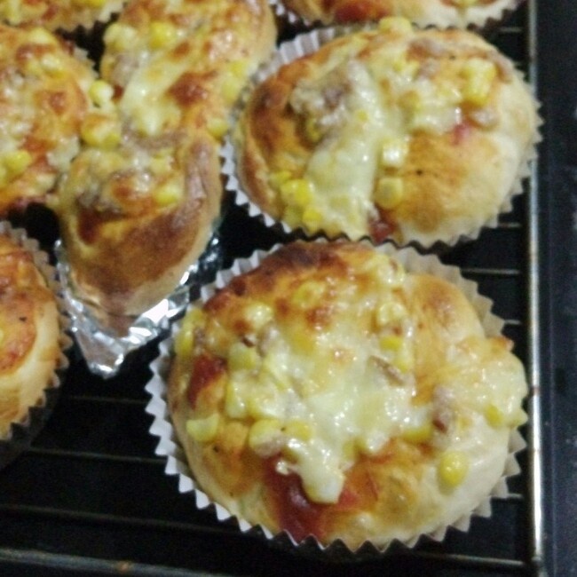 玉米火腿沙拉包