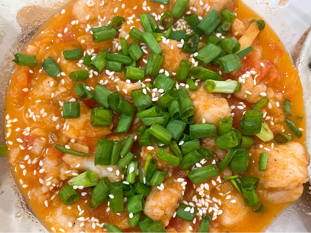 番茄鱼巴沙鱼（也可以用番茄龙利鱼），番茄酱汁超浓郁，营养又下饭！