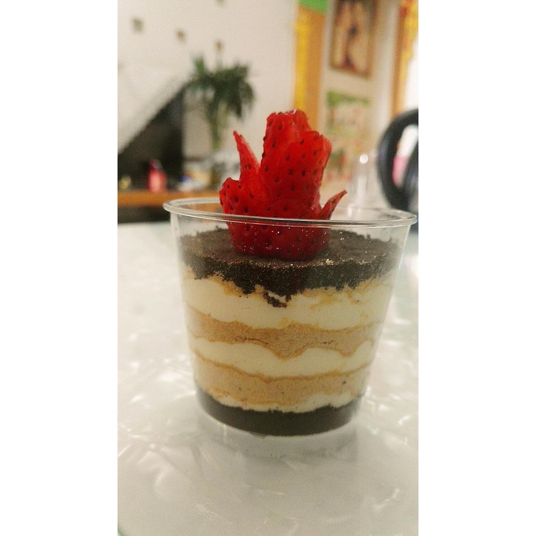 《Tinrry下午茶》教你做木糠布丁蛋糕