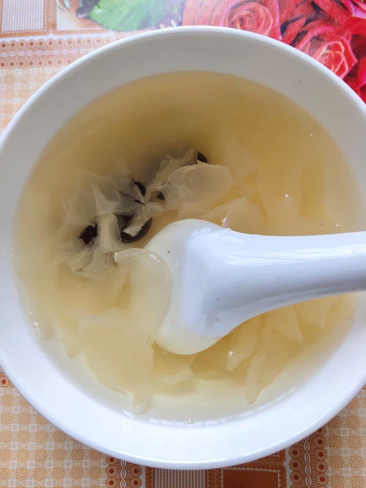 银耳红枣汤(电饭煲版)