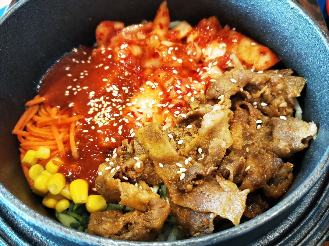 铁锅韩式拌饭