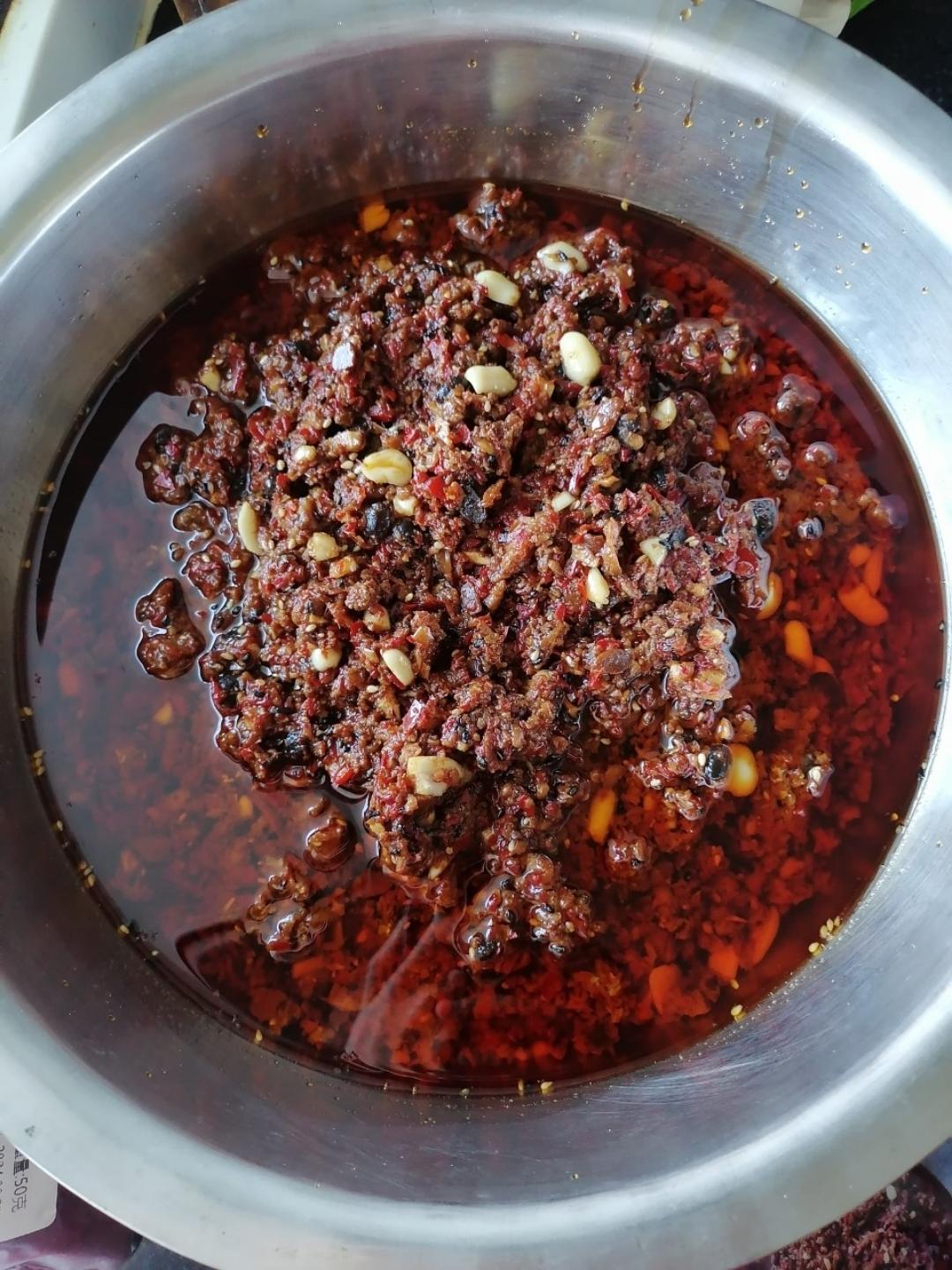 无敌下饭牛肉香菇辣椒酱