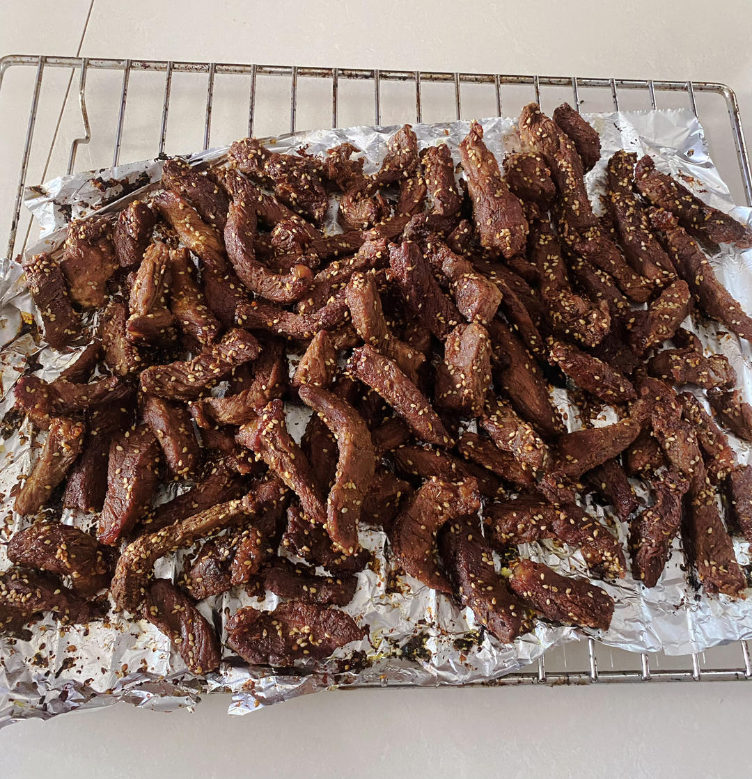 香辣手撕牛肉干