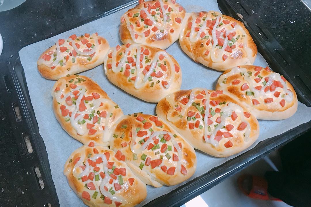 香葱火腿肉松面包