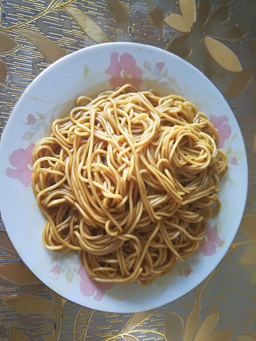 10分钟搞定的一碗葱油拌面