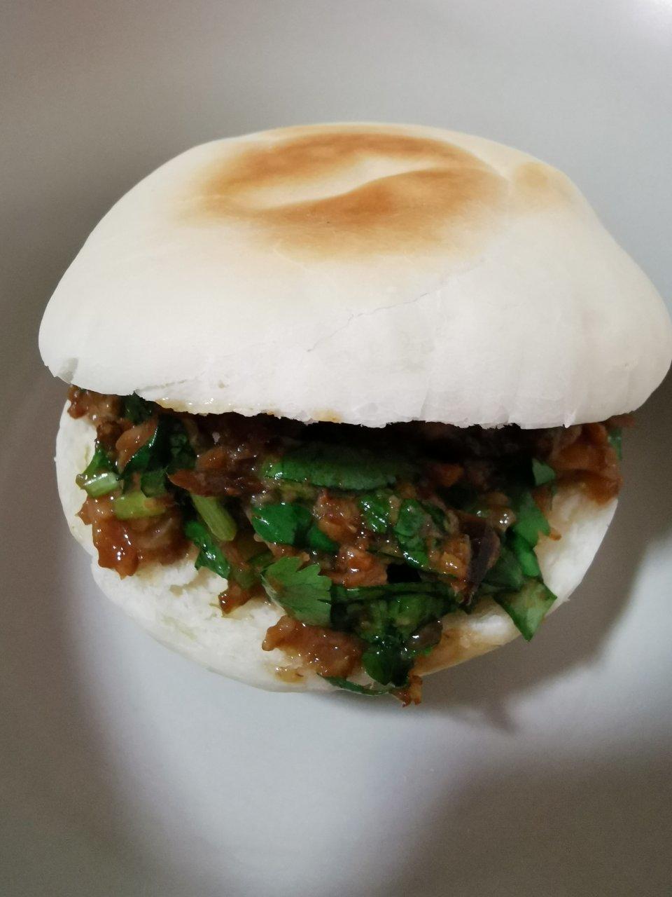 肉夹馍(白吉馍的制作)