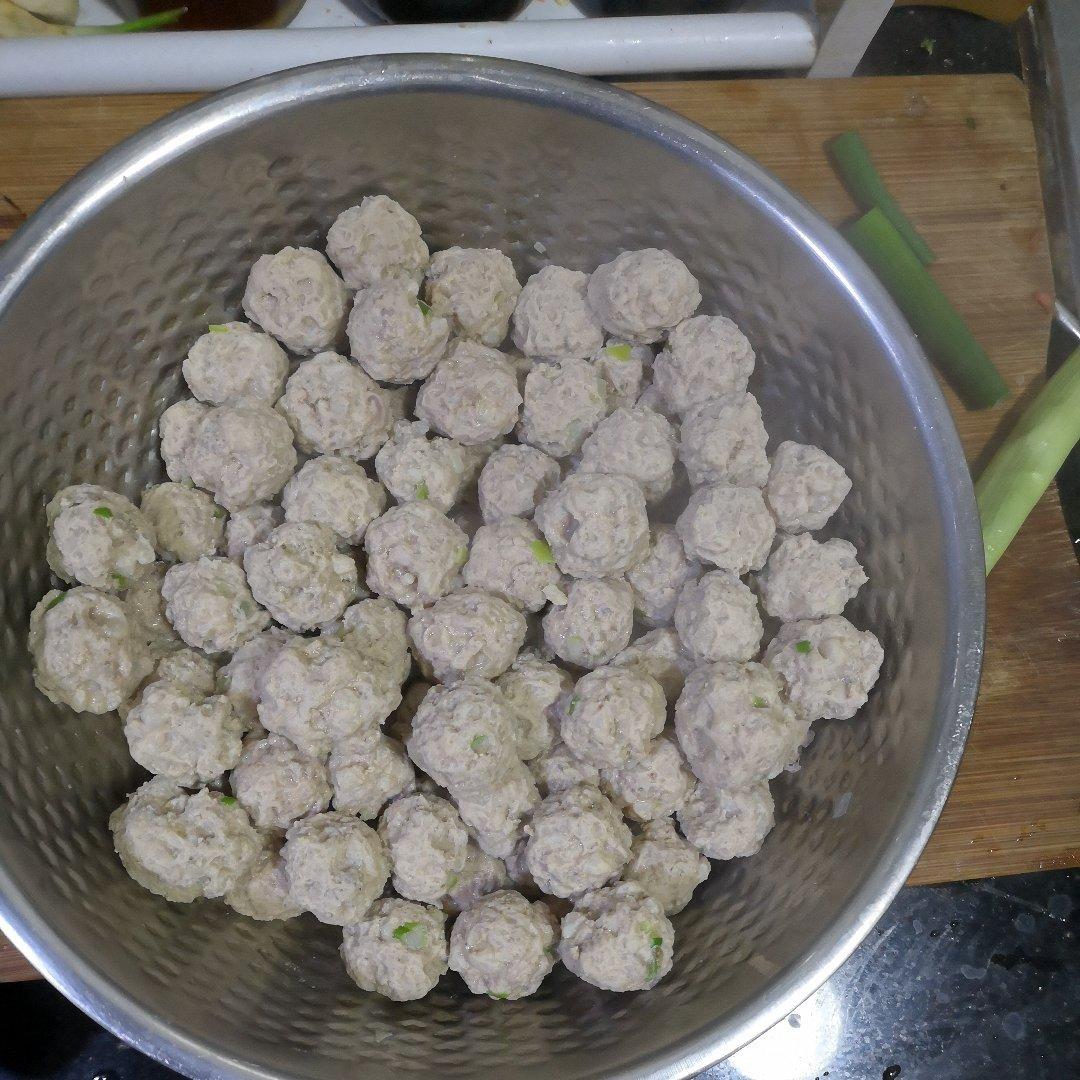 蒸糯米丸子