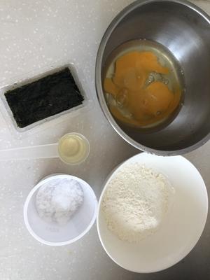 宝宝版低糖海苔芝麻脆饼干的做法 步骤1