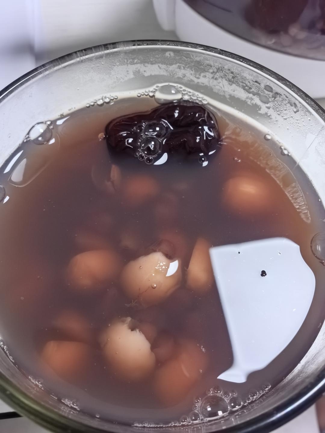 比外面糖水铺好吃十倍的莲子百合红豆沙
