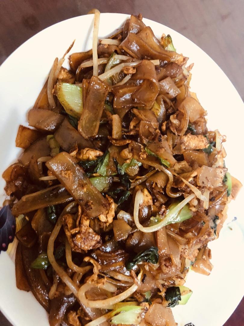 炒河粉