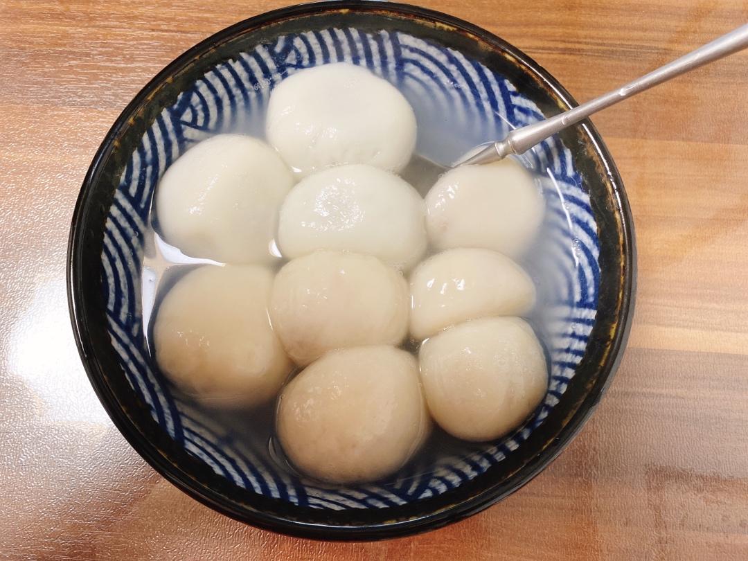黑芝麻汤圆