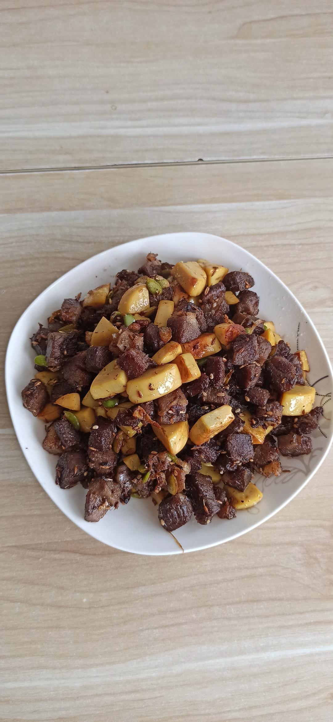 吃不到膻味的比烧烤更好吃的孜然羊肉🐏