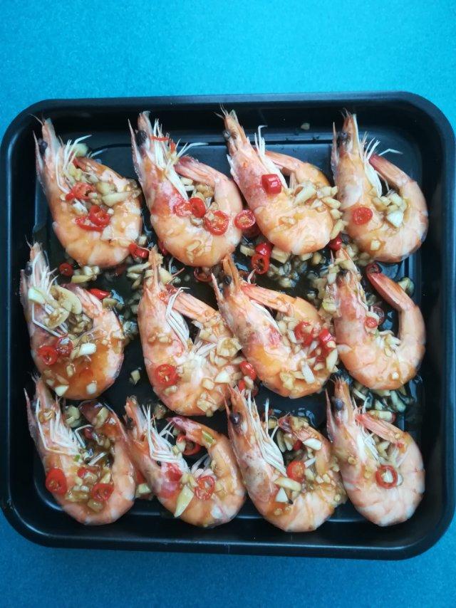 蒜香吮指海鲜大咖——松下NU-JK200W大蒸烤箱食谱