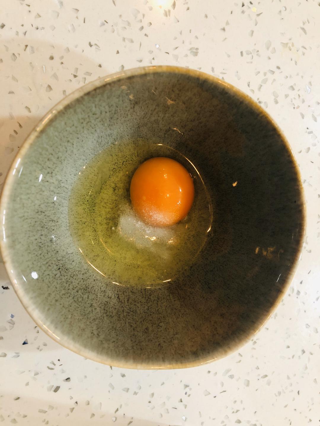 一人份超简单滑溜溜秋葵蒸蛋的做法步骤图 经常失手的美食博主 下厨房