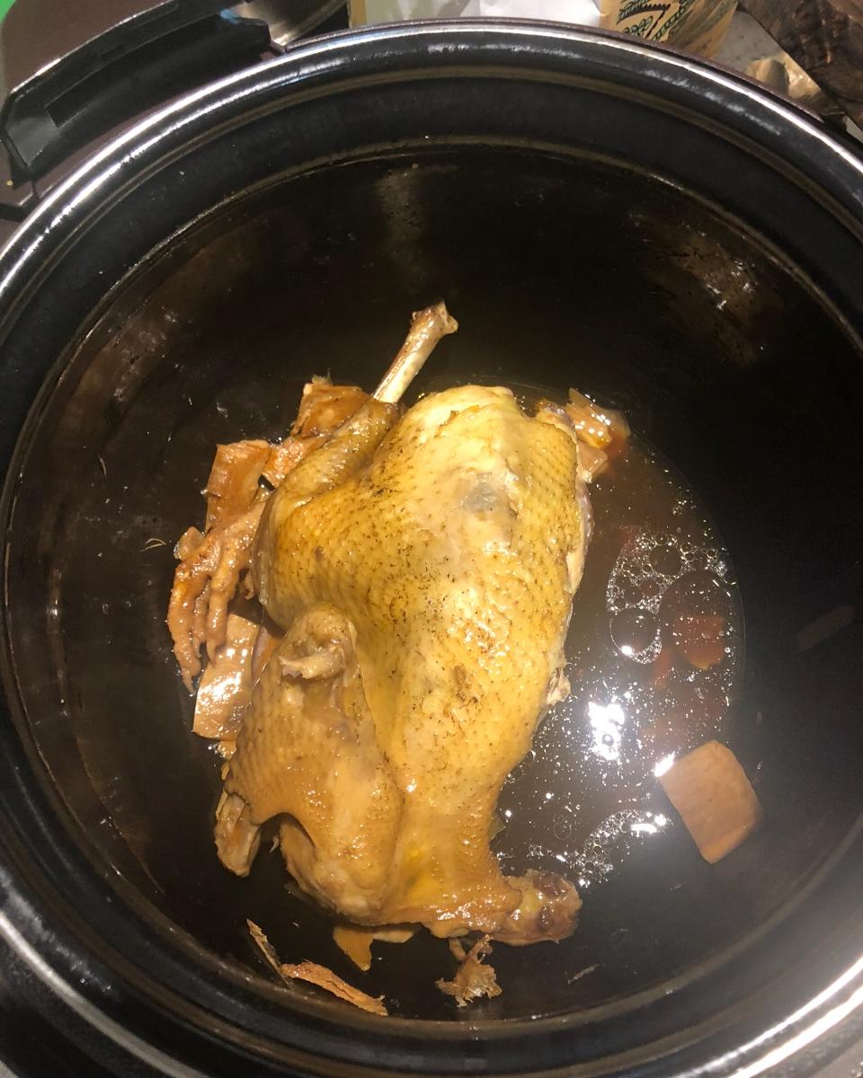 黄焖整鸡（简单好吃的宴客菜）