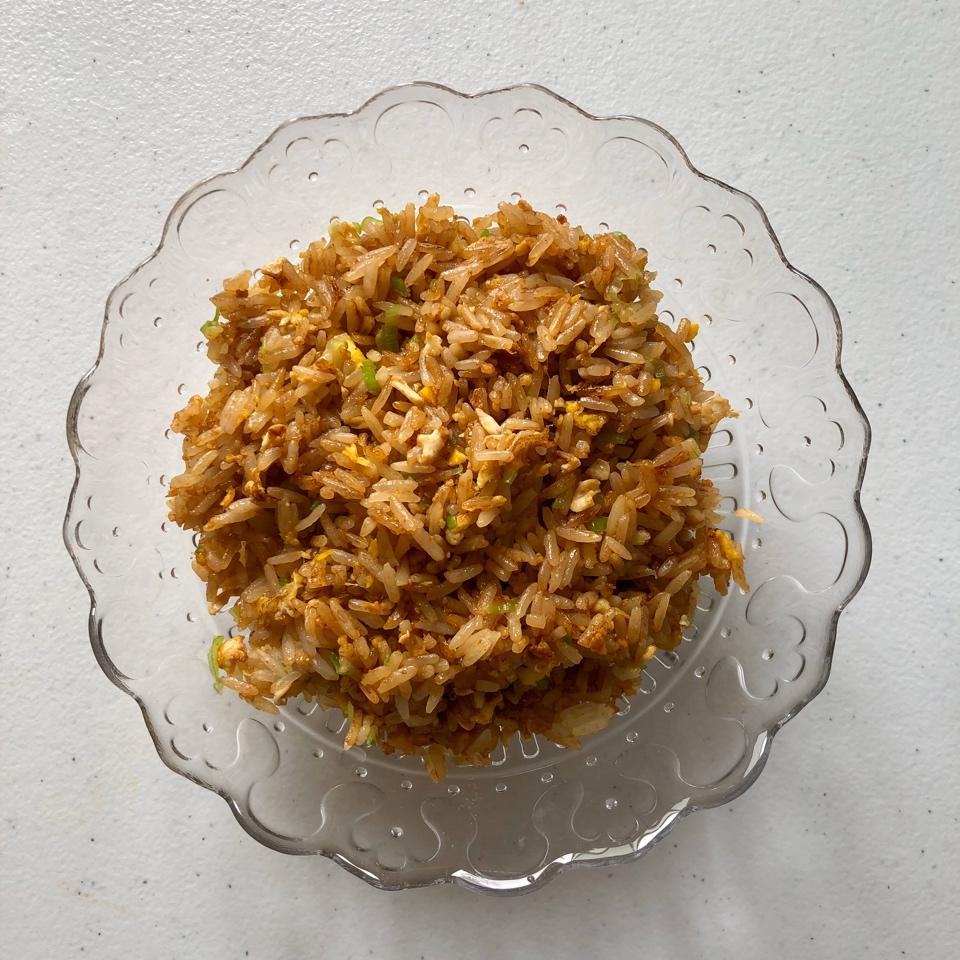 小时候的酱油炒饭