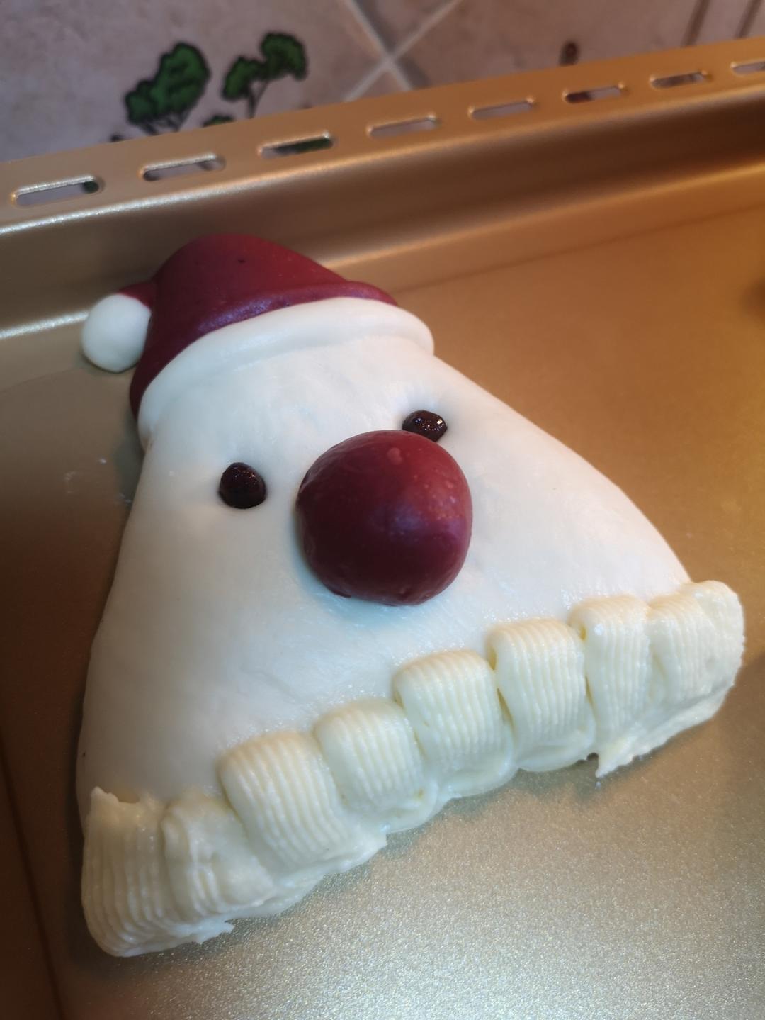 无需模具，圣诞限定|好吃又可爱的圣诞老人面包