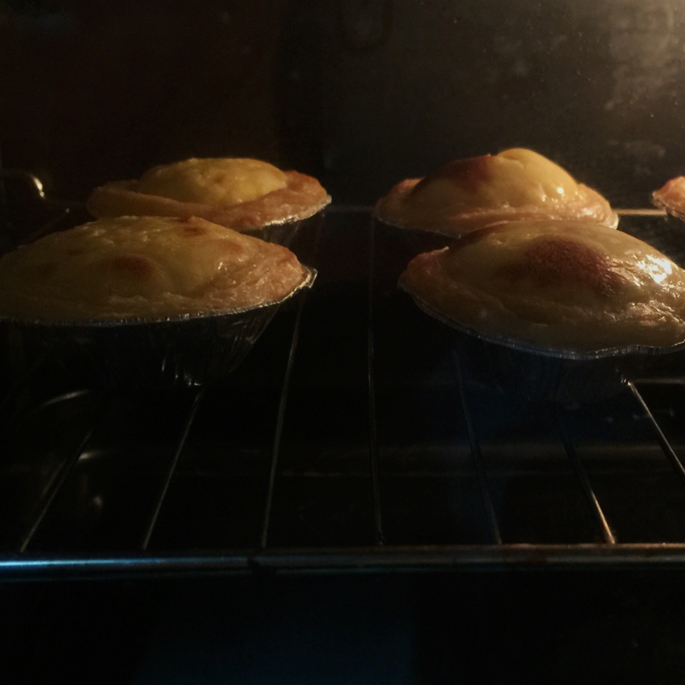 超完美味道超正的蛋挞配方，比KFC的还要嫩还要香~做过最好吃的蛋挞配方