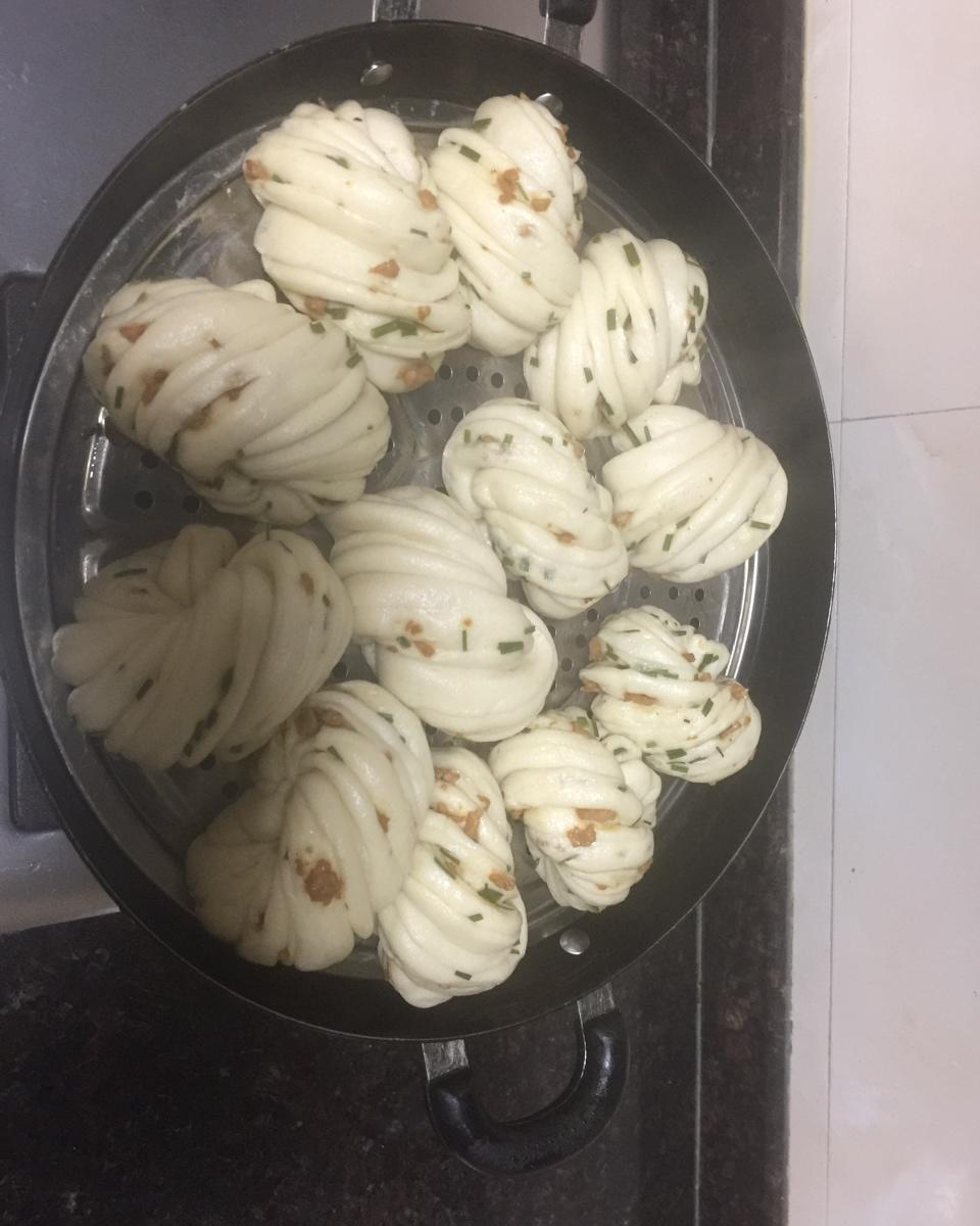 葱油花卷 Steamed Roll
