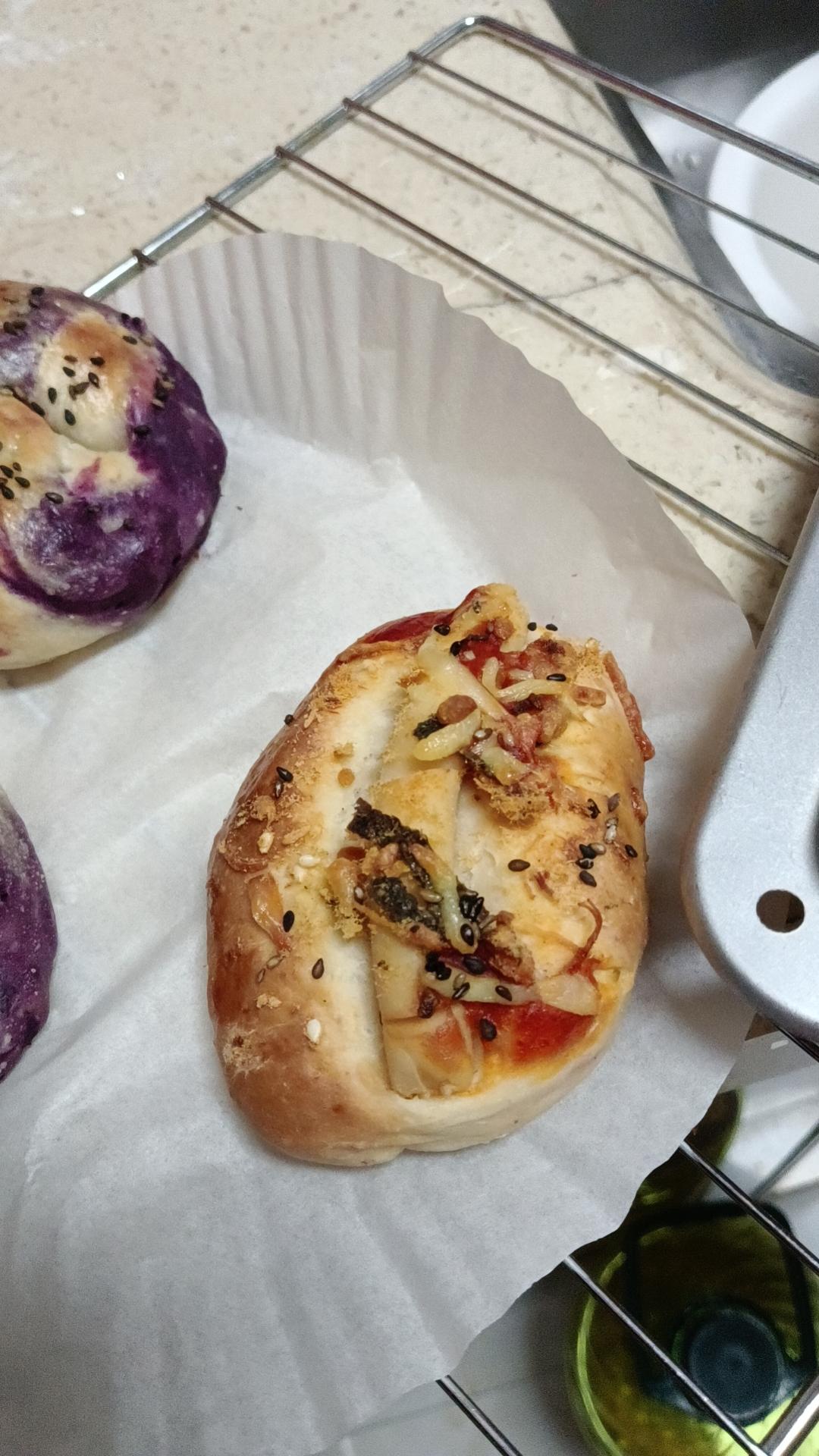 低筋面粉做的红豆沙面包