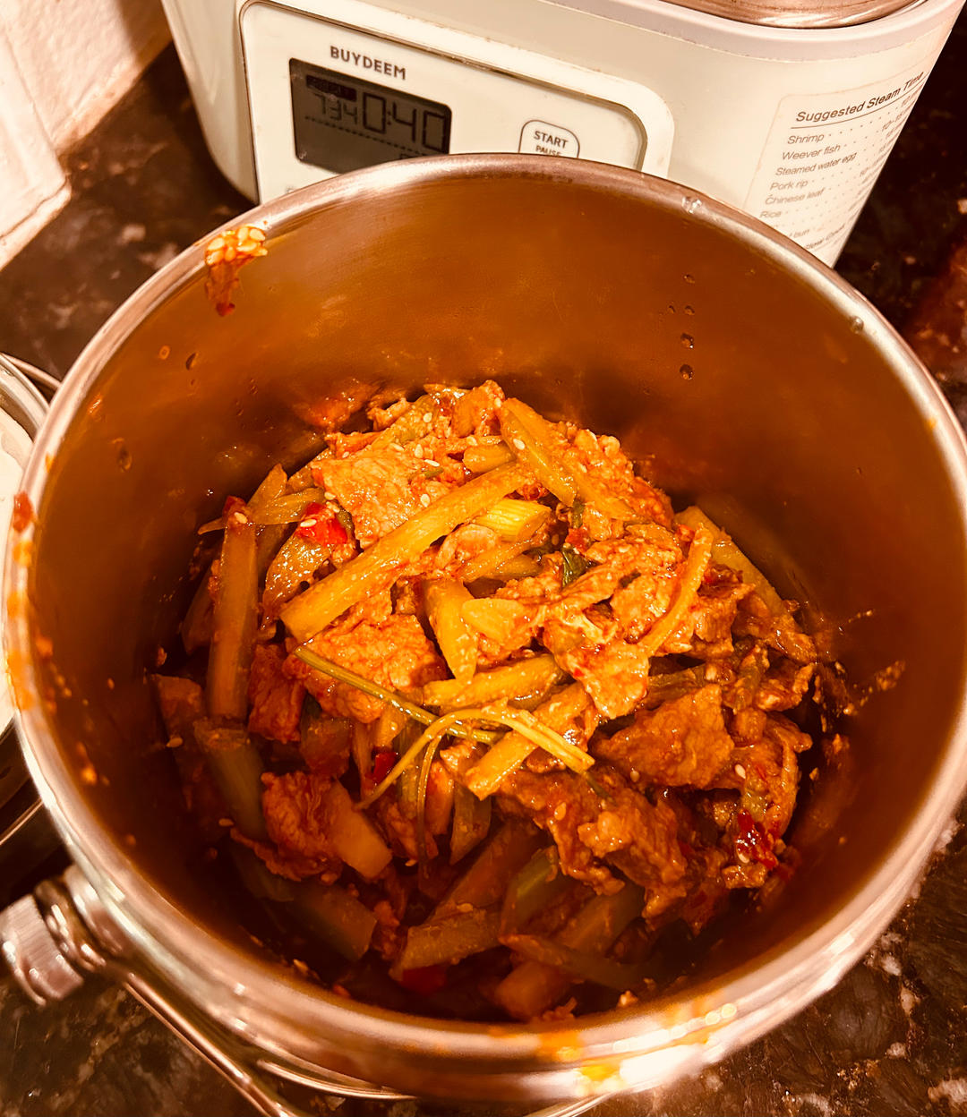 芹菜炒牛肉丝