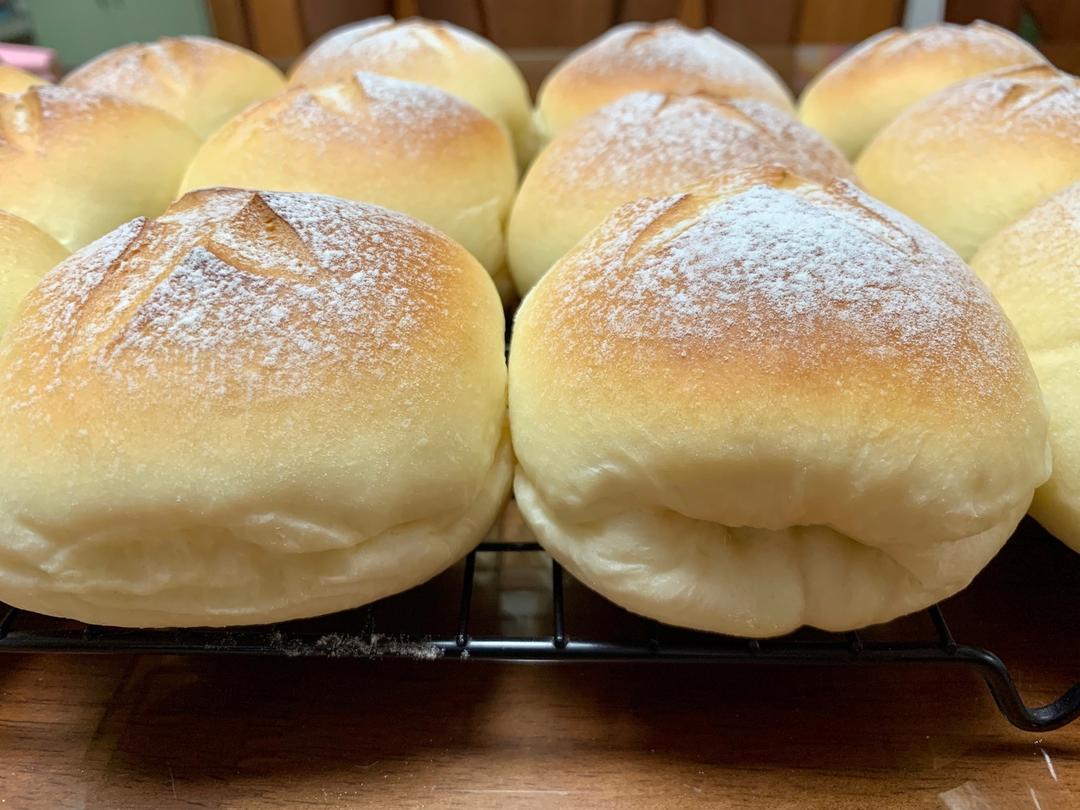 鲜奶小面包的做法