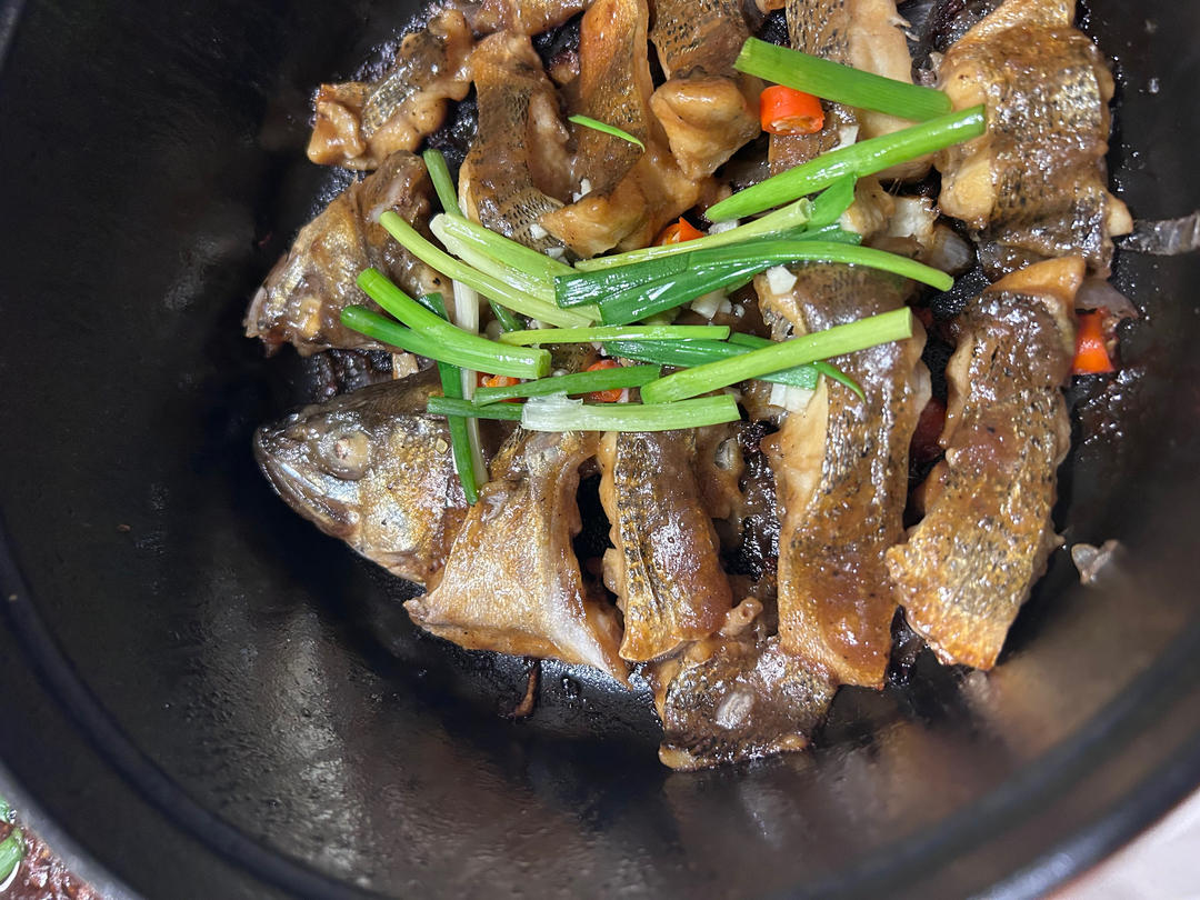 葱香焗鲈鱼