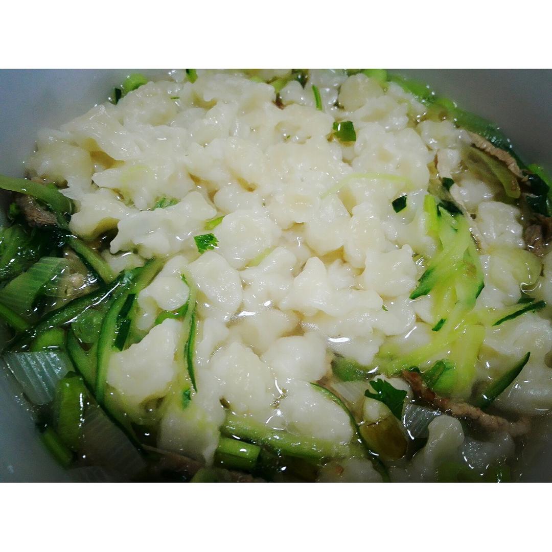 牛豆豆牛做的青菜鸡蛋疙瘩汤