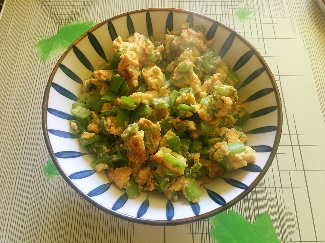 不一样的辣椒炒鸡蛋～下饭神器!
