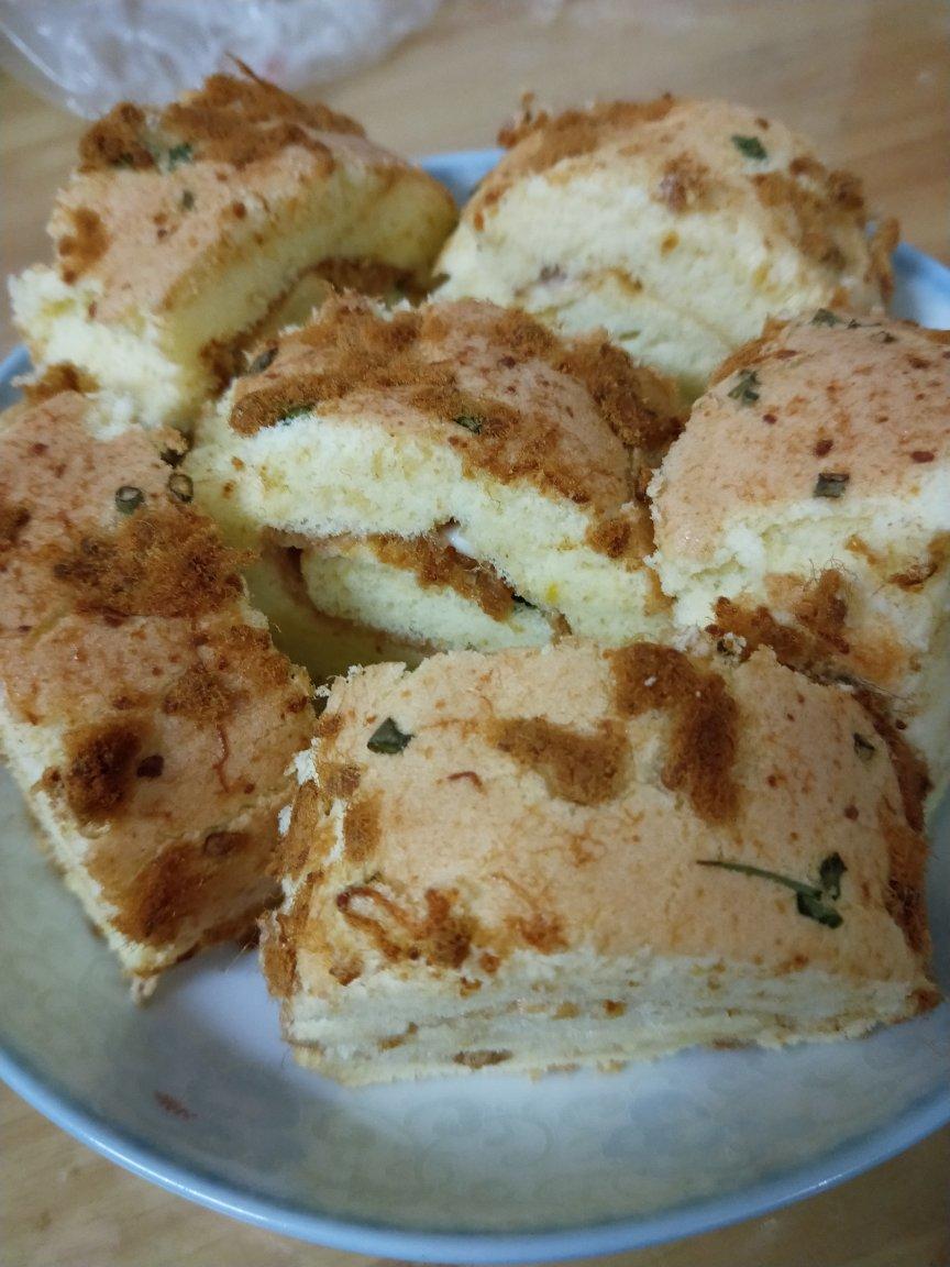 香葱肉松蛋糕卷