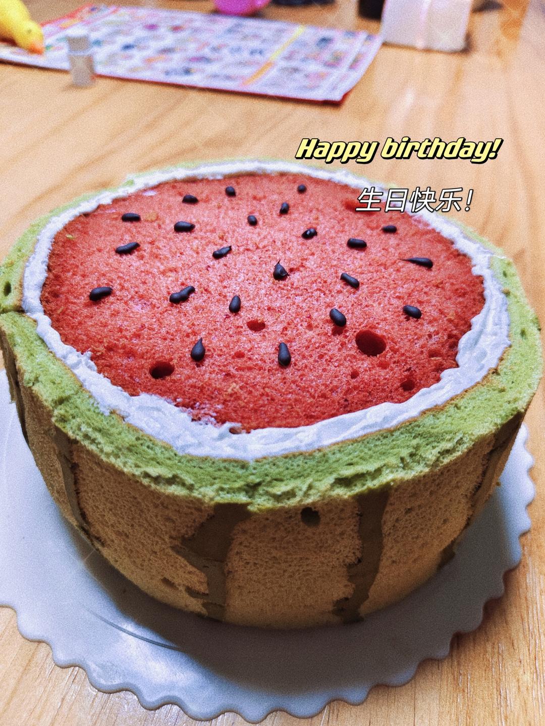 西瓜造型奶油蛋糕