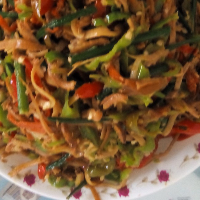 尖椒炒银鱼