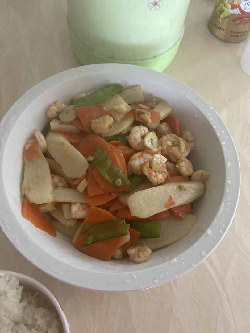 虾仁炒荷兰豆什锦