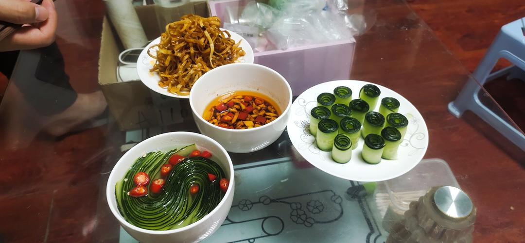 【黄磊同款】酸爽脆口的冰镇雪碧黄瓜