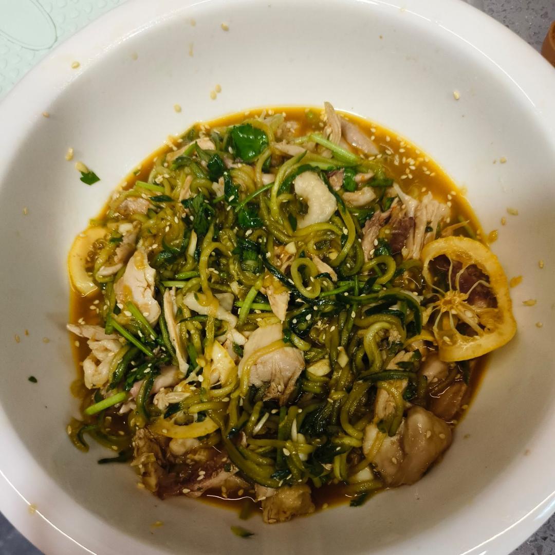 🥰简单好吃手撕鸡腿肉🍗零脂肪凉拌菜