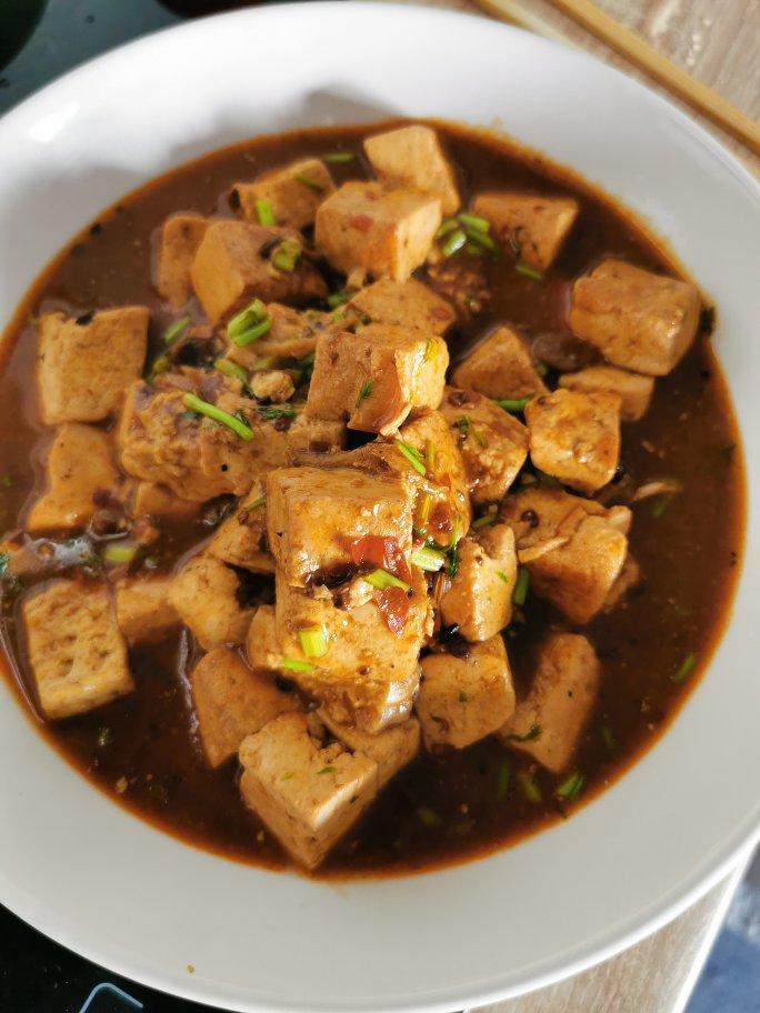 厨师长教你：“麻婆豆腐”的正宗做法，麻香味十足