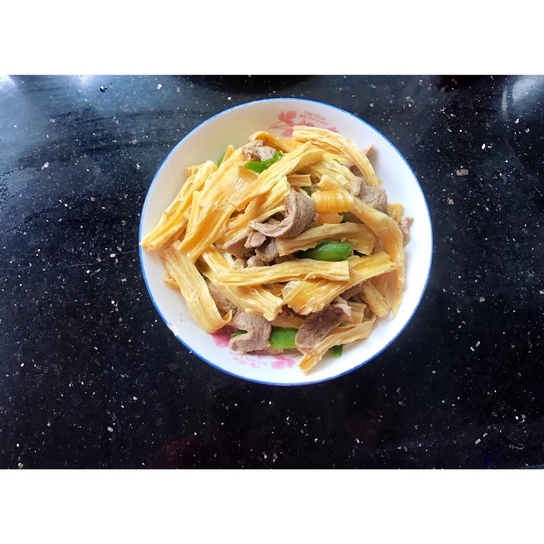 腐竹炒肉