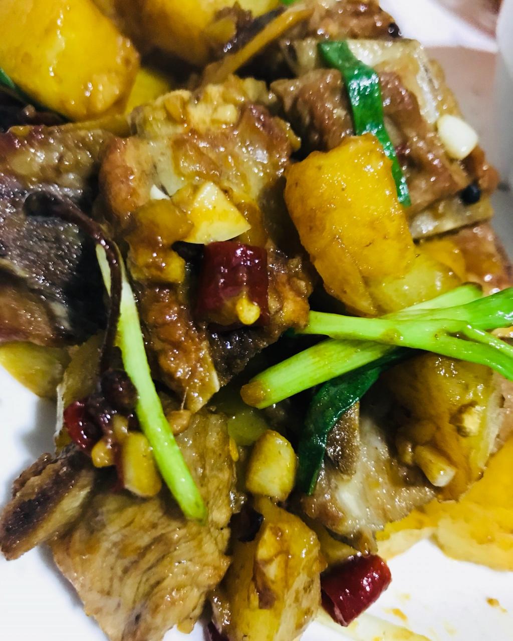 红烧排骨土豆