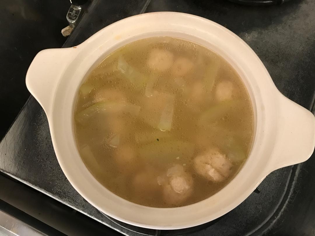 冬瓜汆丸子汤