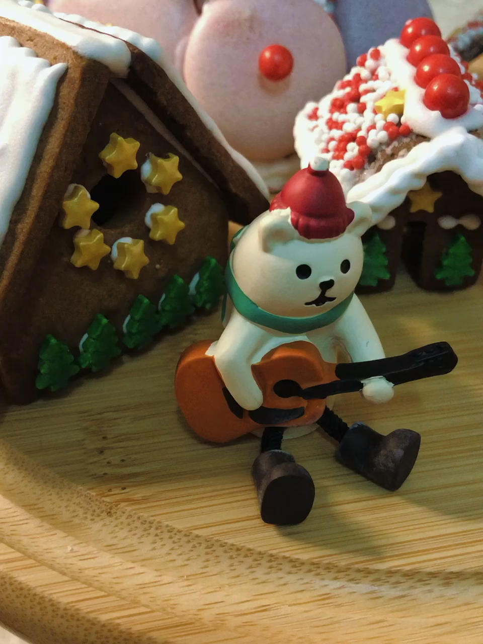 糖霜饼干圣诞迷你姜饼屋